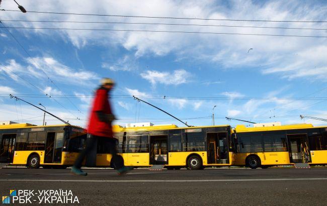 В Харькове возобновляют курсирование троллейбусов, завтра запустят трамваи