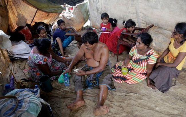 Тропічний циклон після Шрі-Ланки обрушився на Бангладеш, є жертви