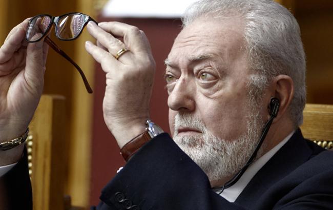 Аграмунт заявив, що невідомі забрали з його кабінету документи