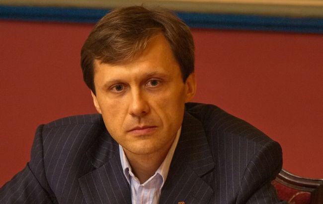 Кабмин внес в Раду проект постановления об увольнении Шевченко