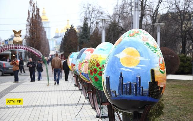 В Киеве открылся фестиваль писанок: яркий фоторепортаж