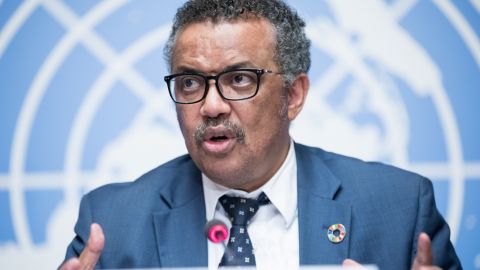 Більша частина населення планети залишається вразливою до зараження COVID-19, - ВООЗ