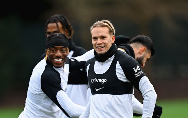 Один на один за 10 тисяч. Мудрик запропонував футбольне парі критику з дивана