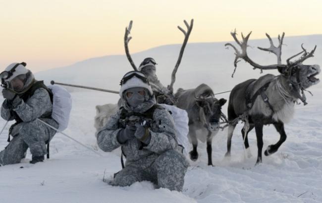 Российские разведчики научились ездить на оленях