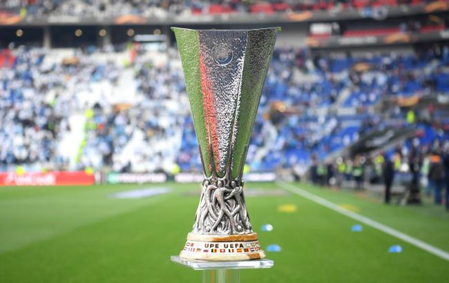 УЕФА намерен сократить количество команд в групповом этапе Лиги Европы