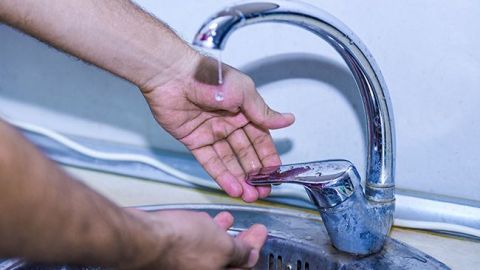 В Украине поднимут тарифы на воду: кому больше всего не повезет