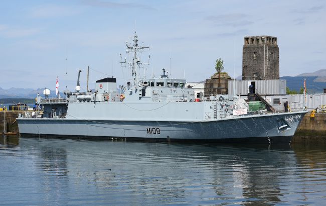 Британия передала Украине два минных тральщика