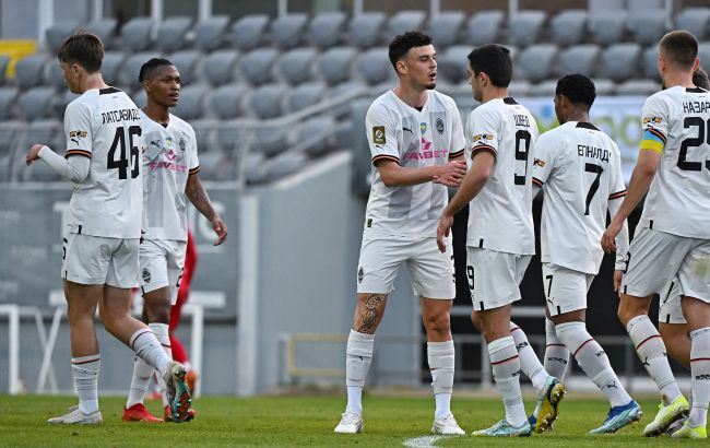 "Шахтер" разгромил чемпиона Туркменистана на зимних сборах