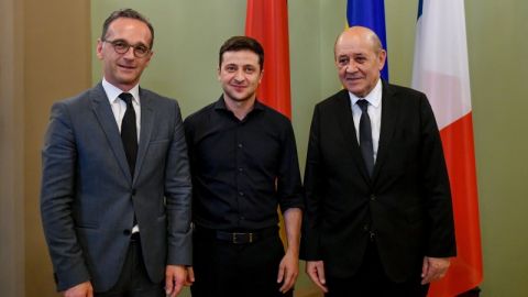 Зеленский и главы МИД Германии и Франции обсудили минский процесс