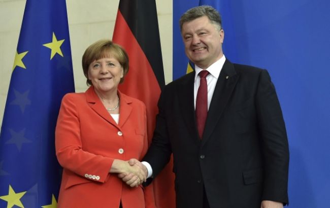 Порошенко и Меркель обсудили шаги для введения безвизового режима для украинцев