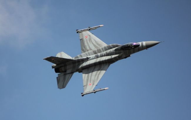 Польща відповіла Білорусі на звинувачення у порушенні повітряного простору