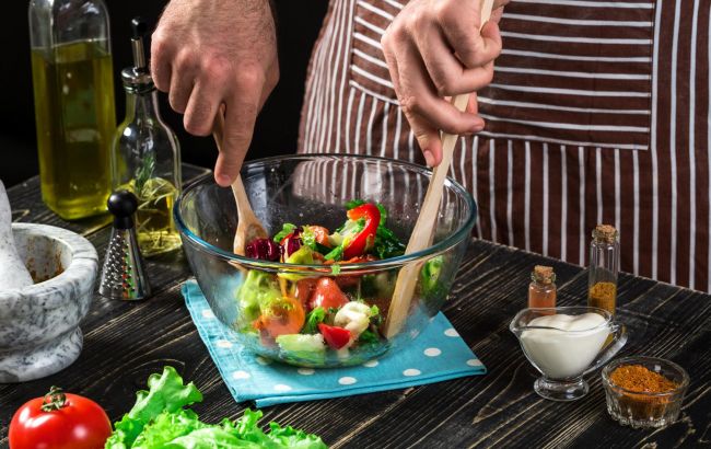 Додавайте це у салат і він миттєво стане ситним та неймовірно корисним