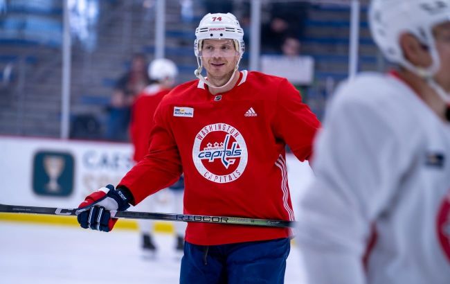 Ветеран "Вашингтона" з шайбою в час рекорду очолив топ-3 зірок вечора НХЛ: відео
