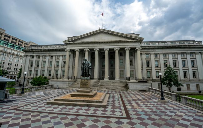 США ввели санкции против 11 чиновников Гонконга