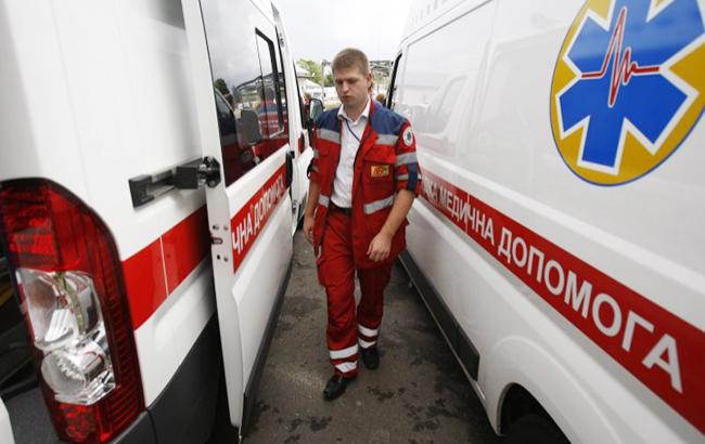 В Киеве водитель автобуса с детьми умер прямо за рулем (фото)