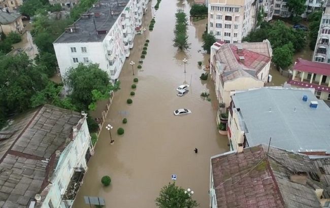 У Росії заявили, що зливи вирішили водну проблему в окупованому Криму