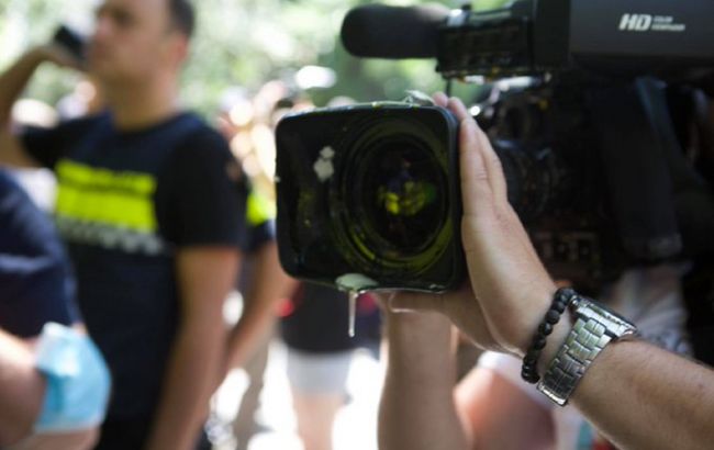 В Тбилиси на акции против ЛГБТ-марша пострадали почти 50 журналистов