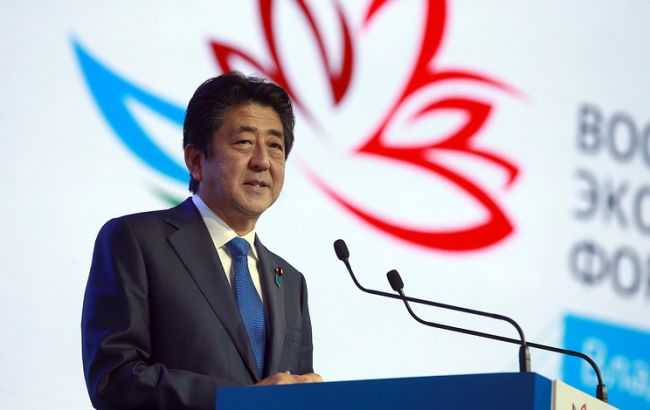 Прем'єр Японії закликав Путіна поставити крапку в територіальній суперечці