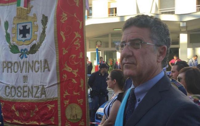 На півдні Італії за корупцію заарештували мера Фускальдо та ще 13 осіб