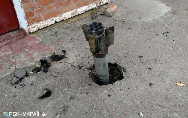 Взрывы в Ичне: возле аресенала осталось разминировать менее половины территории