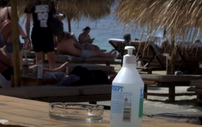 Греция открывает пляжный сезон: дистанция и дезинфекция обязательны для туристов