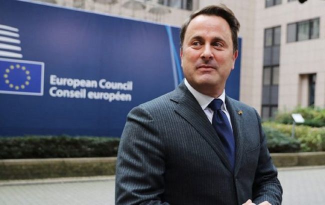 Прем'єр-міністр Люксембургу проведе в лікарні ще кілька днів, його стан - важкий
