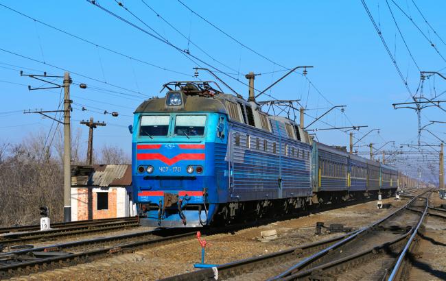 В Харківській області потяг збив чоловіка