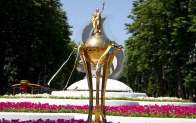 Кубок України: "Металіст" зіграє з "Шахтарем", а "Дніпро" відправиться в Одесу