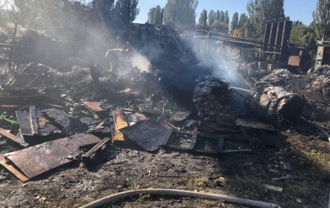 В Киеве произошел пожар на Кислородном заводе