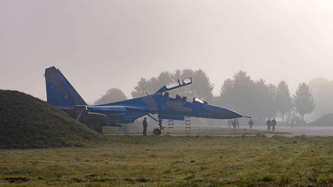 Прокуратура почала розслідування падіння винищувача Су-27