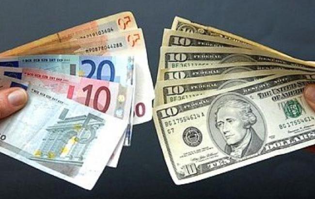 Курс доллара в обменниках в продаже сохранился на 13,01 грн/долл