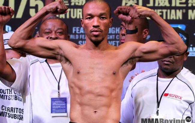 Південноафриканський боксер відмовився від бою з Василем Ломаченком