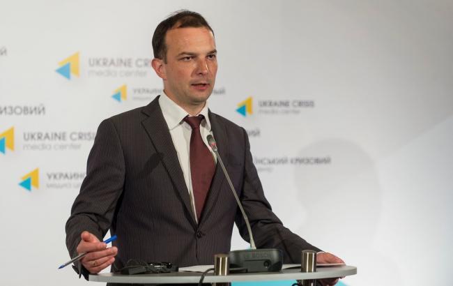 Соболев предлагает решения местных советов подвергать антикоррупционной экспертизе