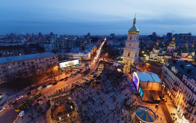 У мережі з'явилося відео святкового Києва з висоти пташиного польоту
