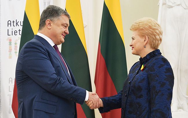 Президенти України, Литви та Польщі зустрінуться цього тижня