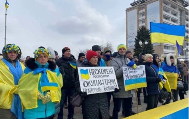 Херсонська область та Мелітополь є та будуть Україною. Місцеві ради ухвалили звернення