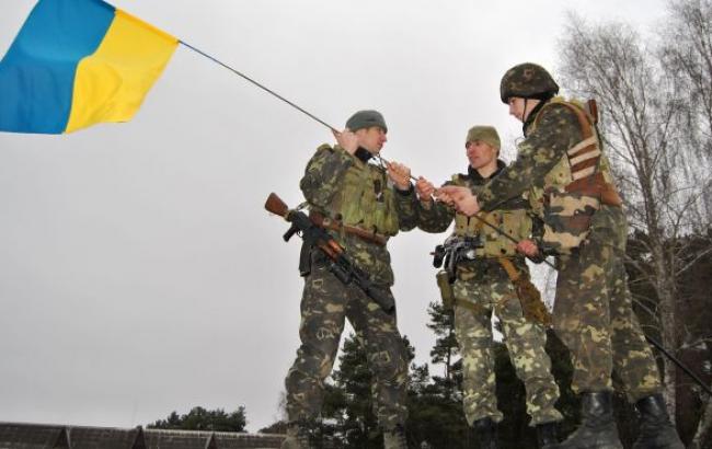 В зоне АТО за сутки ранены 6 украинских военных, - штаб
