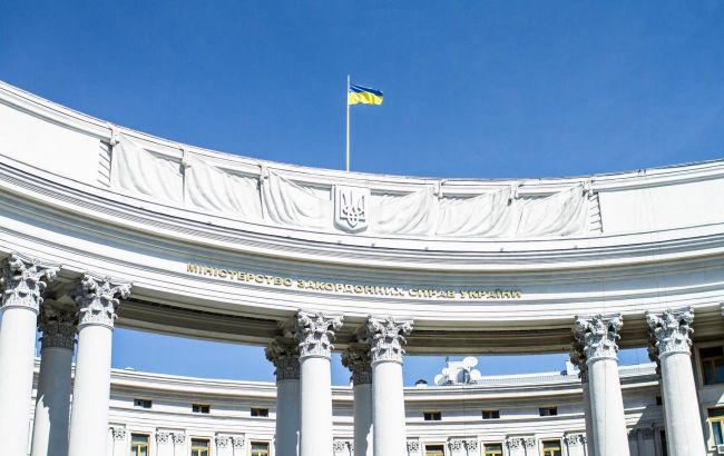 Украина отреагировала на решение США выйти из Договора по открытому небу