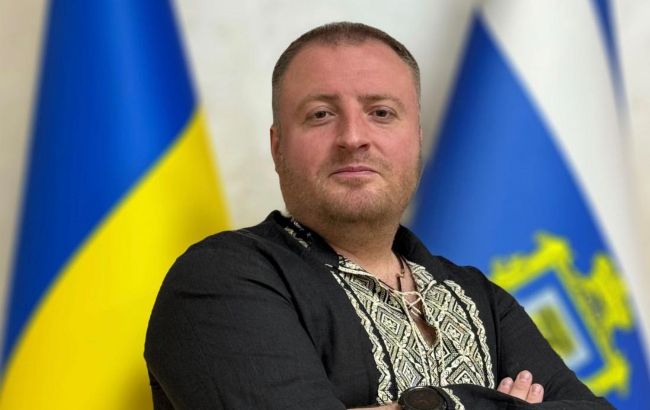 Зеленський звільнив начальника Херсонської МВА Мрочка