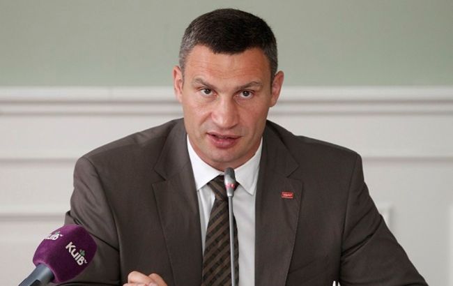 Кличко заявил, что столичная власть выделит финансирование на ремонт Кольцевой дороги