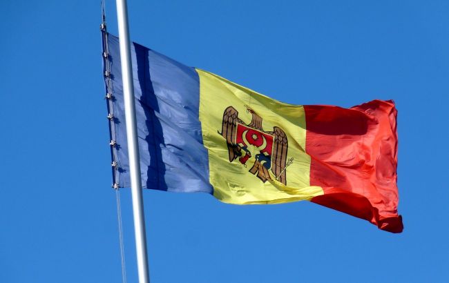 Молдова открыла границы и отменила самоизоляцию, но не для украинцев