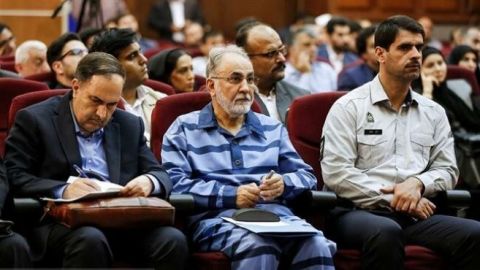 Суд приговорил экс-мэра Тегерана к смертной казни