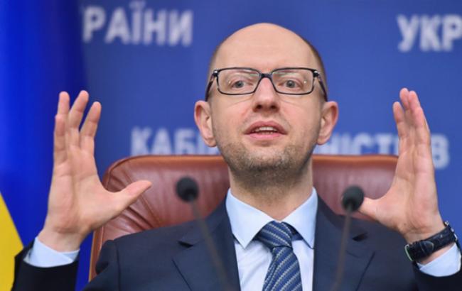 Украина и Польша планируют увеличить малое пограничное движение до 1 млн человек, - Яценюк