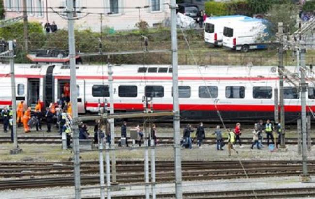 В Швейцарії зійшов з рейок пасажирський поїзд, 7 постраждалих