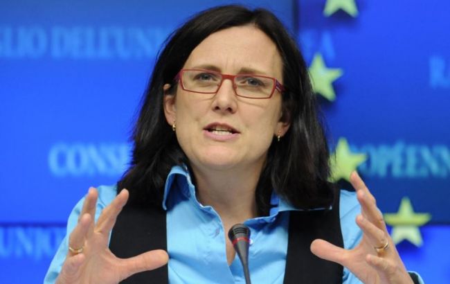 Еврокомиссия исключает продолжение переговоров с Россией по ЗСТ Украина-ЕС