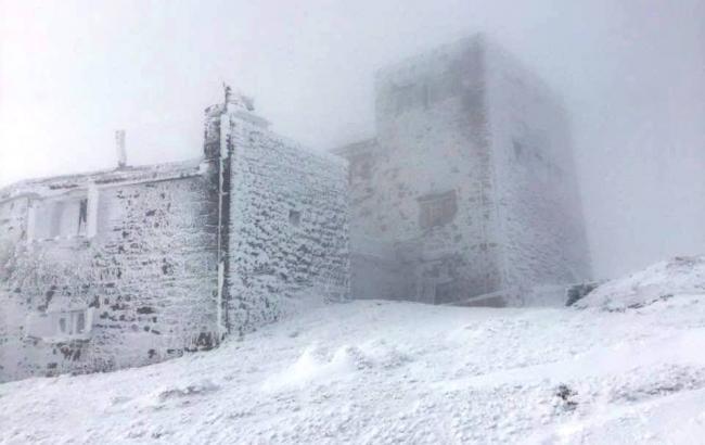 В Карпатах в ближайшие дни ожидается до 30 см снега