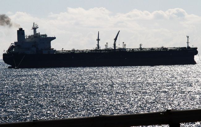В Ливии задержали танкер с украинцами