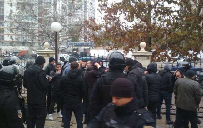 В Одессе в ходе конфликта возле суда задержали 49 человек