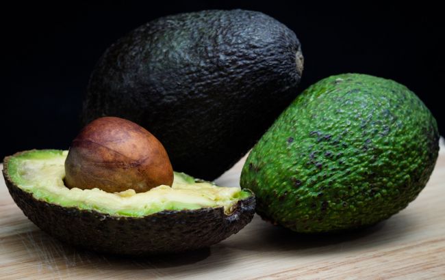 Чи можна їсти авокадо, яке стало коричневим: це варто знати усім
