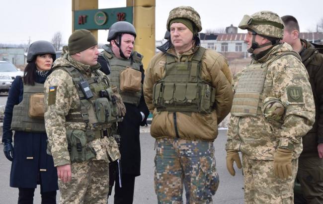 Зону ООС відвідав президент Латвії